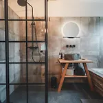 Kienberg Apartment *