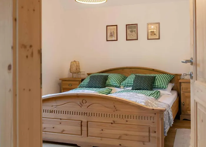 Kienberg Apartment *